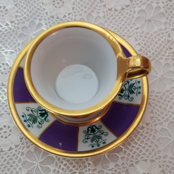 gilded_cup_and_saucer