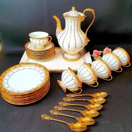 gilded_tea_set