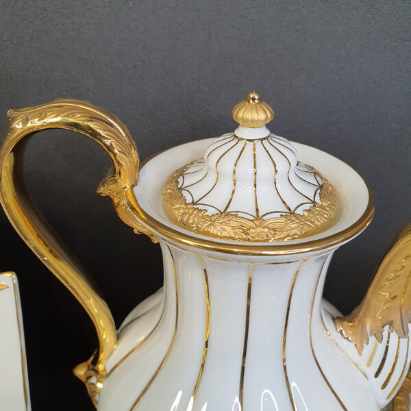 gilded_tea_set
