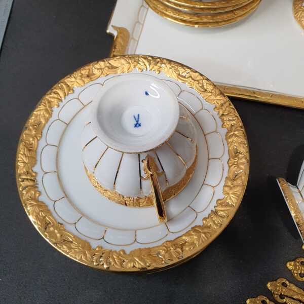gilded_tea_set
