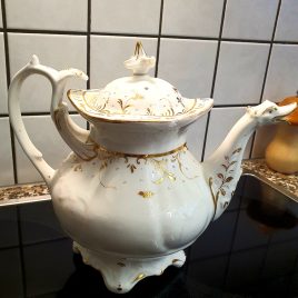 tea pot