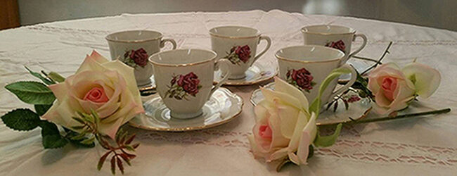 antique tea set