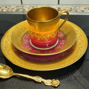 gilded_tea_set