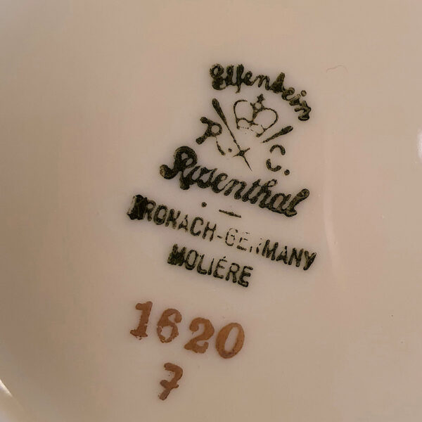 gilded plate set