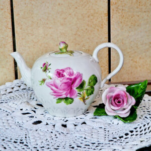meissen tea pot